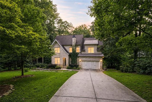 1026 Mcconnell Drive, Decatur, GA 30033