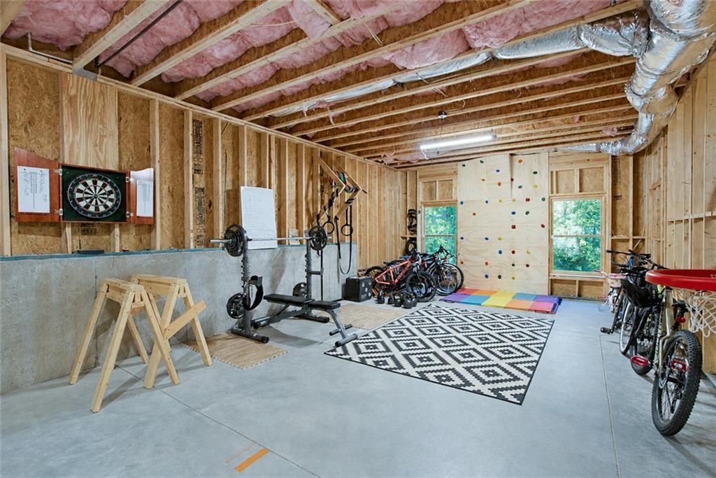 Image 24 of property listing at 1026 Mcconnell Drive, Decatur, GA 30033