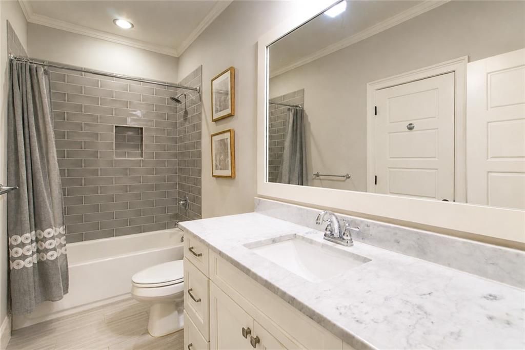Image 27 of property listing at 1026 Mcconnell Drive, Decatur, GA 30033