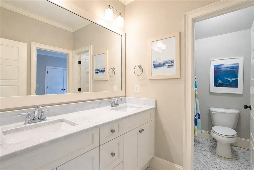 Image 34 of property listing at 1026 Mcconnell Drive, Decatur, GA 30033