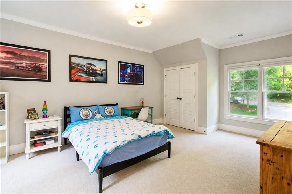 Image 37 of property listing at 1026 Mcconnell Drive, Decatur, GA 30033