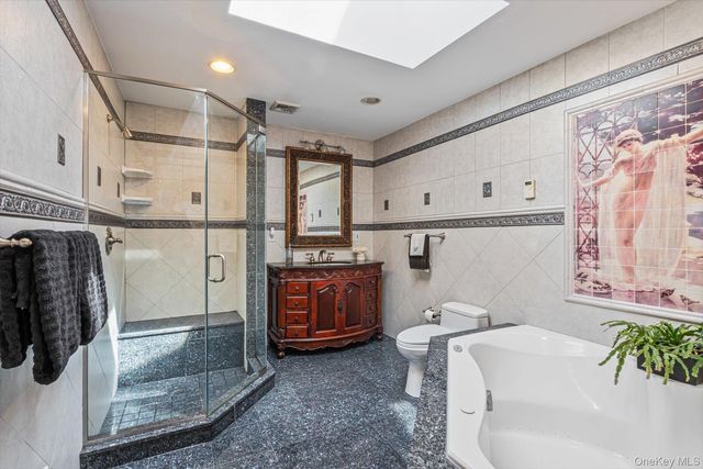 141-60 11th Avenue, Malba, NY 11357