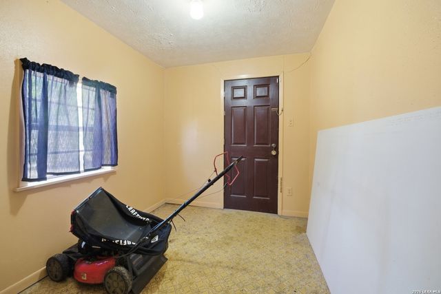 309 Gray, San Antonio, TX 78208