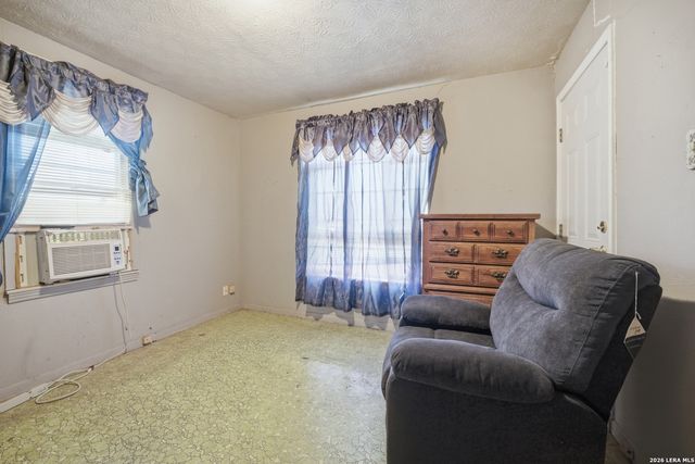 309 Gray, San Antonio, TX 78208