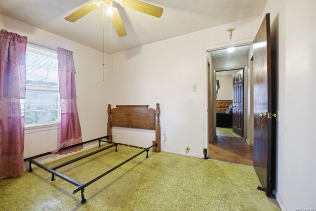 309 Gray, San Antonio, TX 78208