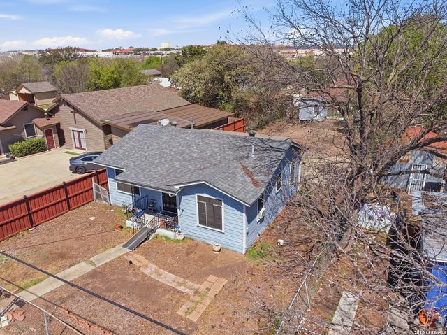 309 Gray, San Antonio, TX 78208