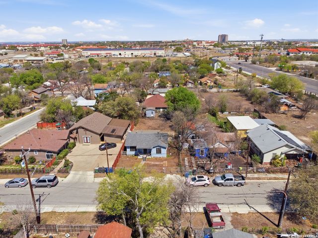 309 Gray, San Antonio, TX 78208