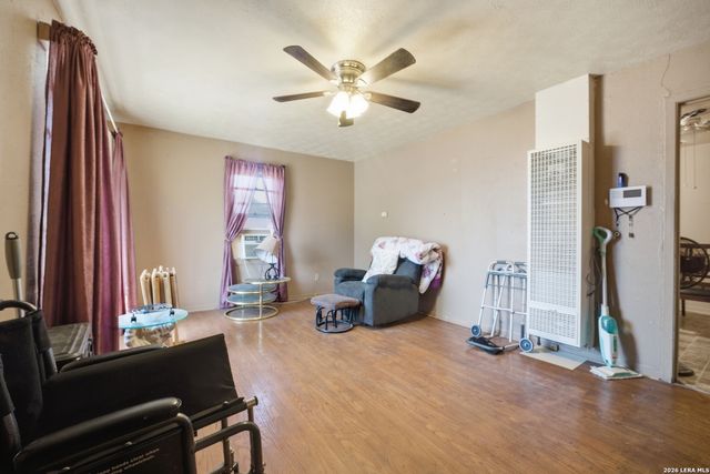 309 Gray, San Antonio, TX 78208