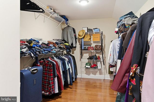 912 HANNIBAL ST, Toms River, NJ 08757