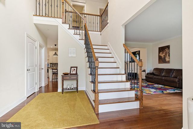 912 HANNIBAL ST, Toms River, NJ 08757