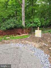 11027 LOCUST DR, Damascus, MD 20872