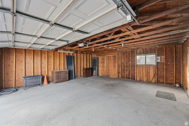 6135 W 3500 S, West Valley City, UT 84128