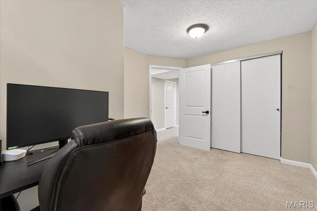 12900 Springdale Village Drive, St Louis, MO 63146