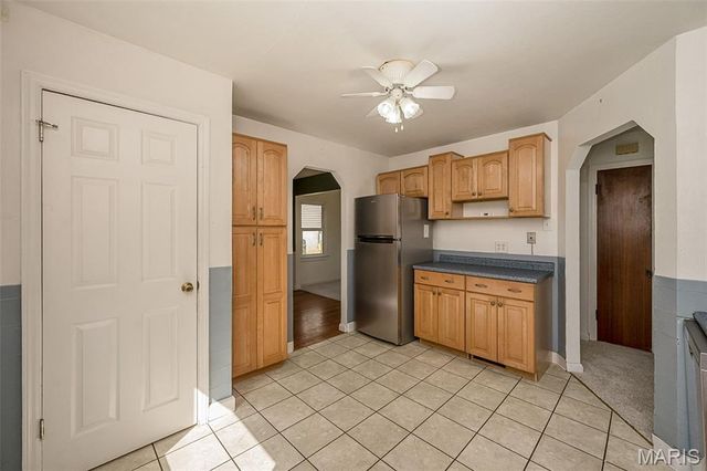 8 Banbury Court, St Louis, MO 63126