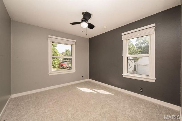 8 Banbury Court, St Louis, MO 63126