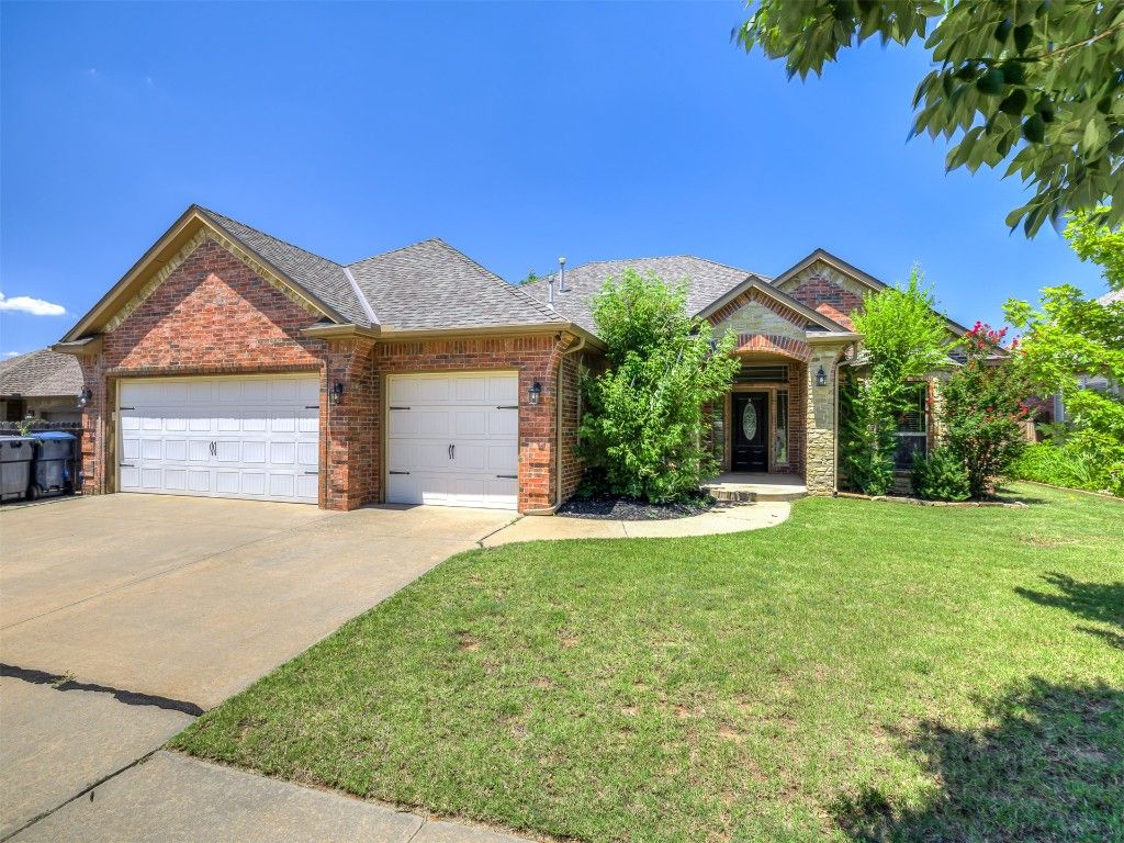 8617 NW 113th Court, Oklahoma City, OK 73162