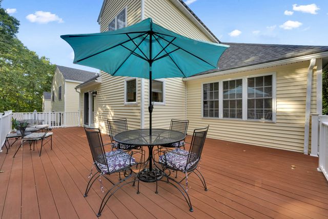 14 Millers Way D, Sutton, MA 01590