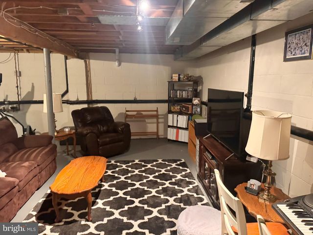 603 MARTEN RD, Princeton, NJ 08540