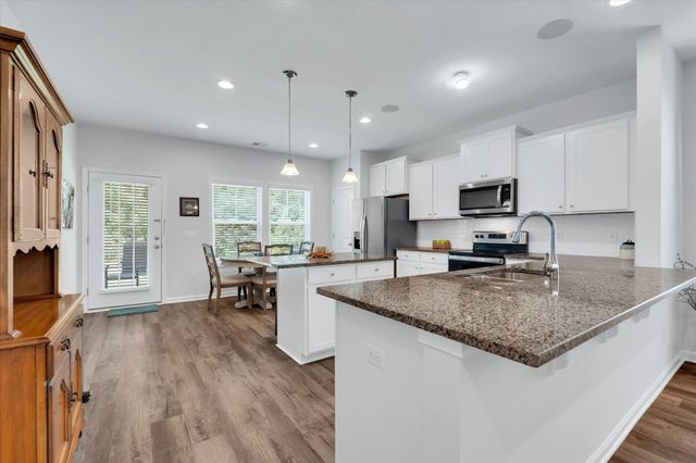 163 Strongridge Trail, Simpsonville, SC 29681