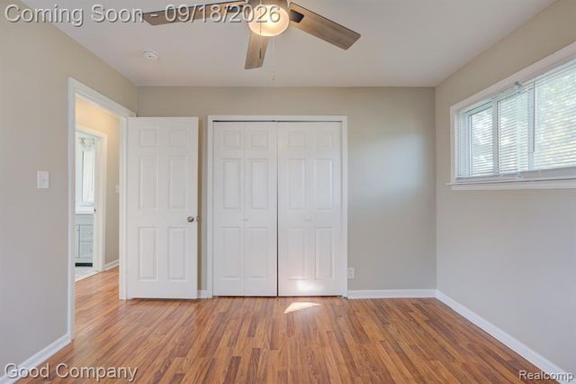38 E Rowland Avenue, Madison Heights, MI 48071