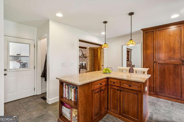 3384 Pine Meadow Road NW, Atlanta, GA 30327