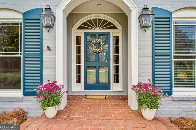 3384 Pine Meadow Road NW, Atlanta, GA 30327