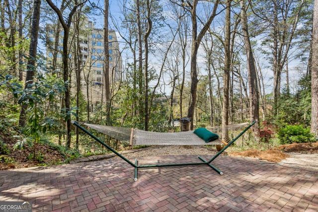 3384 Pine Meadow Road NW, Atlanta, GA 30327