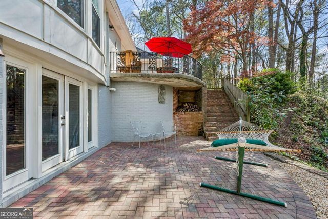 3384 Pine Meadow Road NW, Atlanta, GA 30327