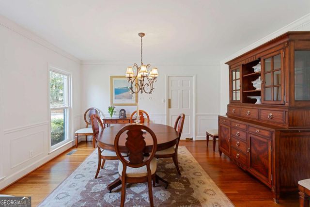 3384 Pine Meadow Road NW, Atlanta, GA 30327