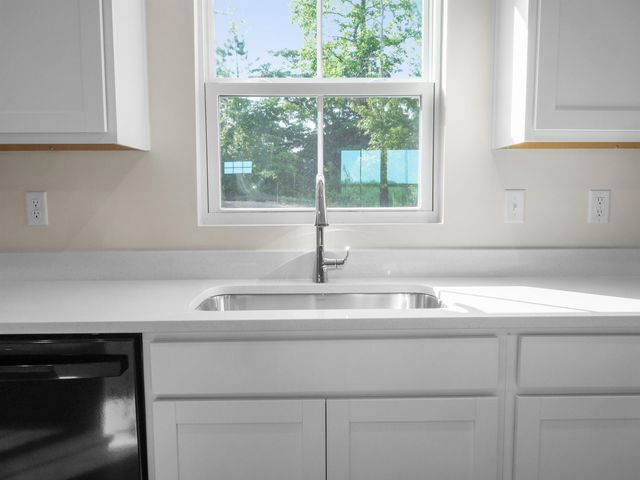 789 Baker Way, Moore, SC 29369