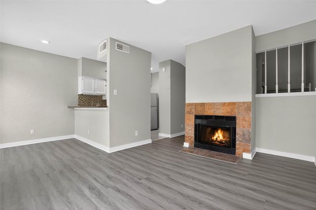 2121 El Paseo Street 1702, Houston, TX 77054