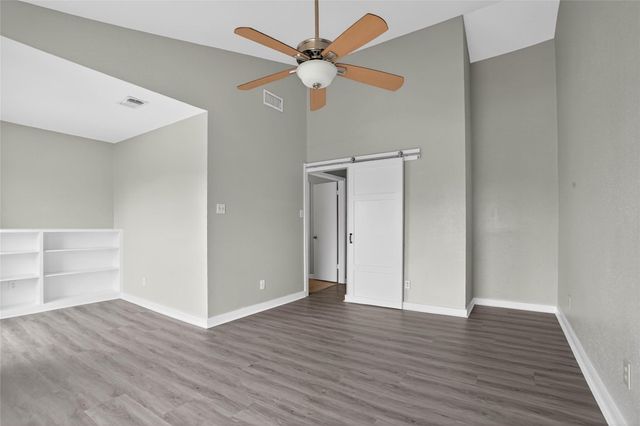 2121 El Paseo Street 1702, Houston, TX 77054