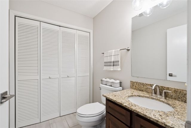 2828 Walnut Street, West Des Moines, IA 50265