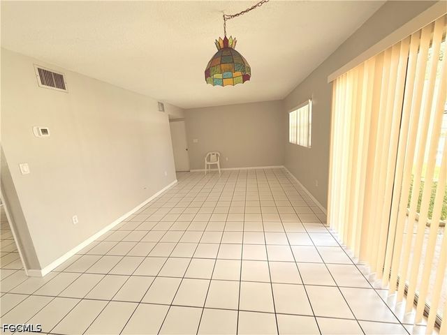 4923 Vincennes CT 3, Cape Coral, FL 33904