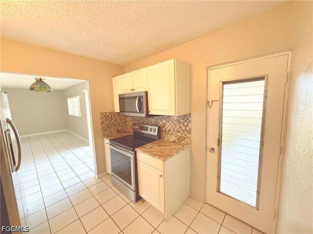 4923 Vincennes CT 3, Cape Coral, FL 33904