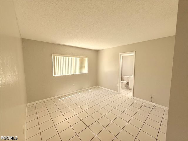 4923 Vincennes CT 3, Cape Coral, FL 33904