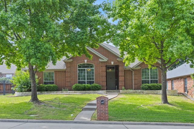 1004 Dover Heights Trail, Mansfield, TX 76063