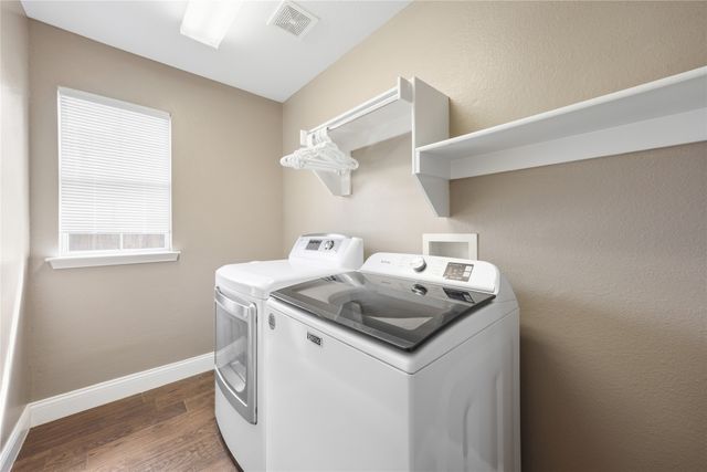1004 Dover Heights Trail, Mansfield, TX 76063