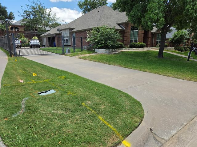 1004 Dover Heights Trail, Mansfield, TX 76063