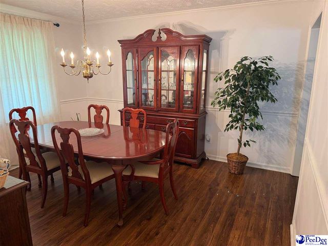 333 Horseshoe Bend Dr, Darlington, SC 29532