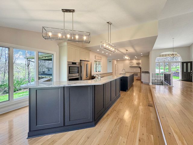 1669 Barberry Circle, Freeport, IL 61032