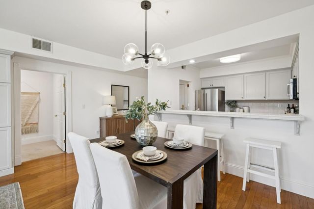 530 El Camino Real 306, Burlingame, CA 94010