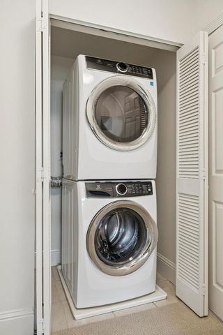 530 El Camino Real 306, Burlingame, CA 94010