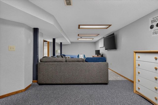 125 Linwood Street, Waterloo, IA 50702