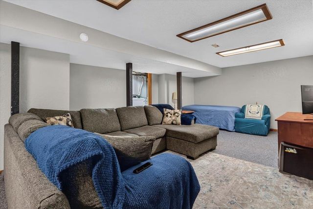 125 Linwood Street, Waterloo, IA 50702