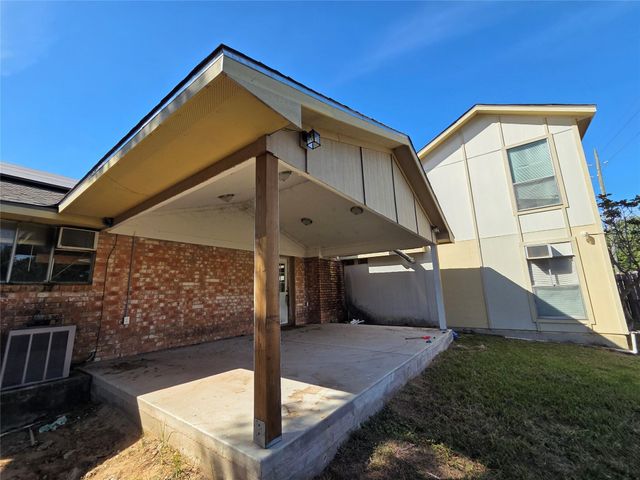 2210 Blindlake Drive, Houston, TX 77084
