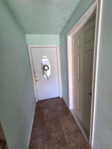 2210 Blindlake Drive, Houston, TX 77084