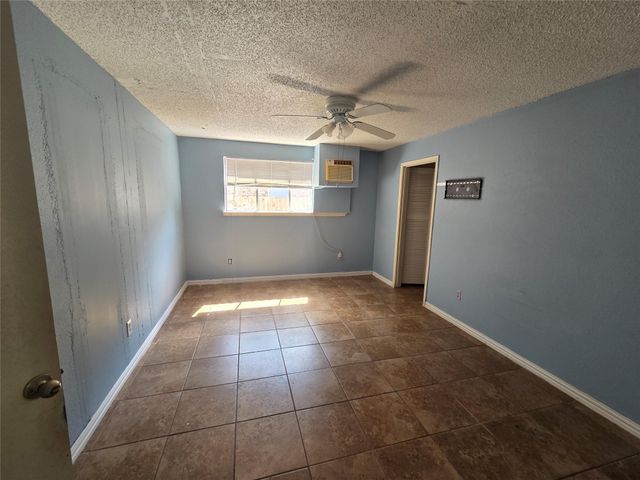 2210 Blindlake Drive, Houston, TX 77084