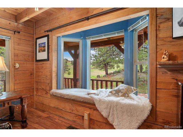 1084 Iron Mountain Dr, Livermore, CO 80536