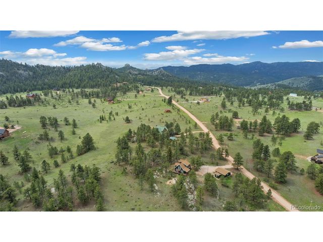 1084 Iron Mountain Dr, Livermore, CO 80536